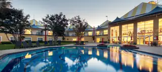 Carn Pool Hotel Evening