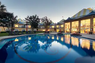 Carn Pool Hotel Evening