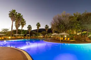 Svc Reserve 4Bed 2509 Pool