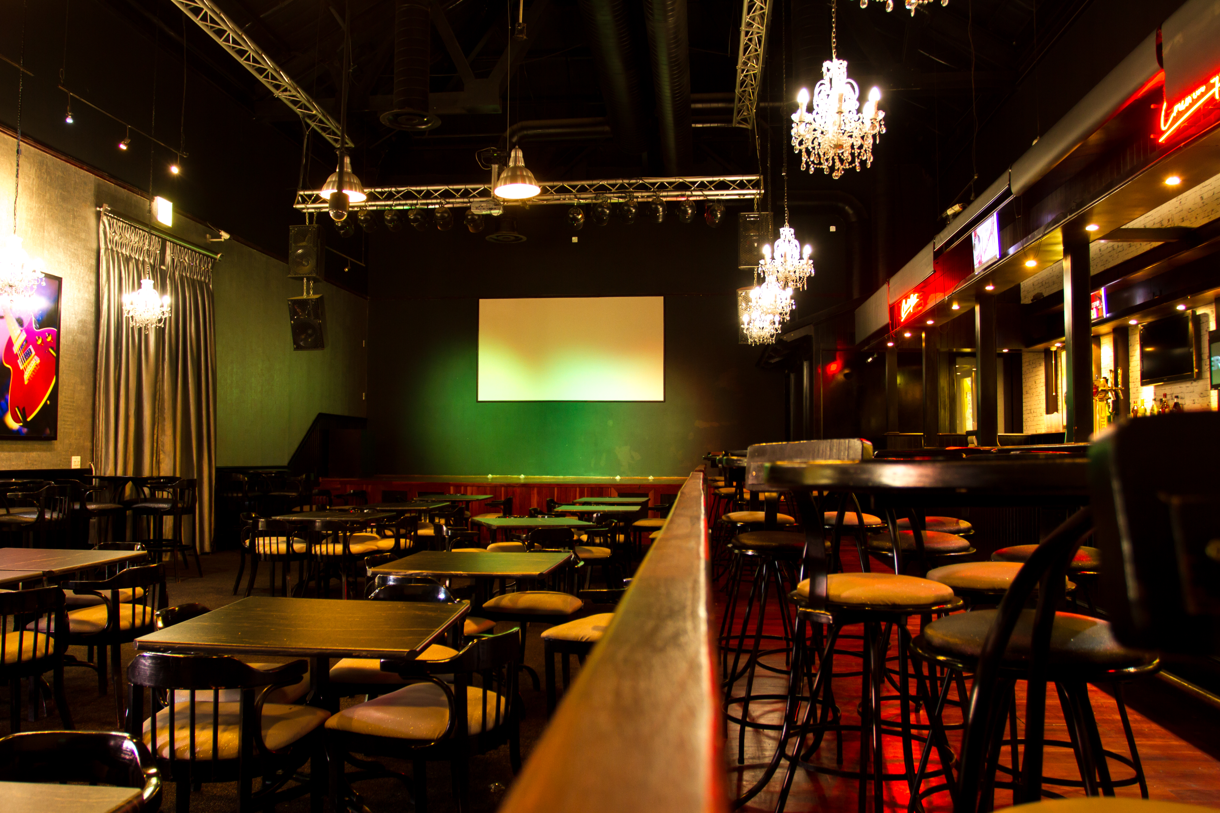 Bar 129