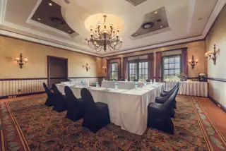 Gold Meeting Room 3