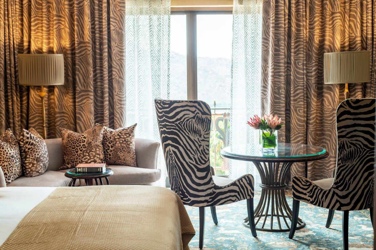 Sunr Palace Accommodation Superior Luxury Pool Facing Twin Room Lounge Area 1 LPF