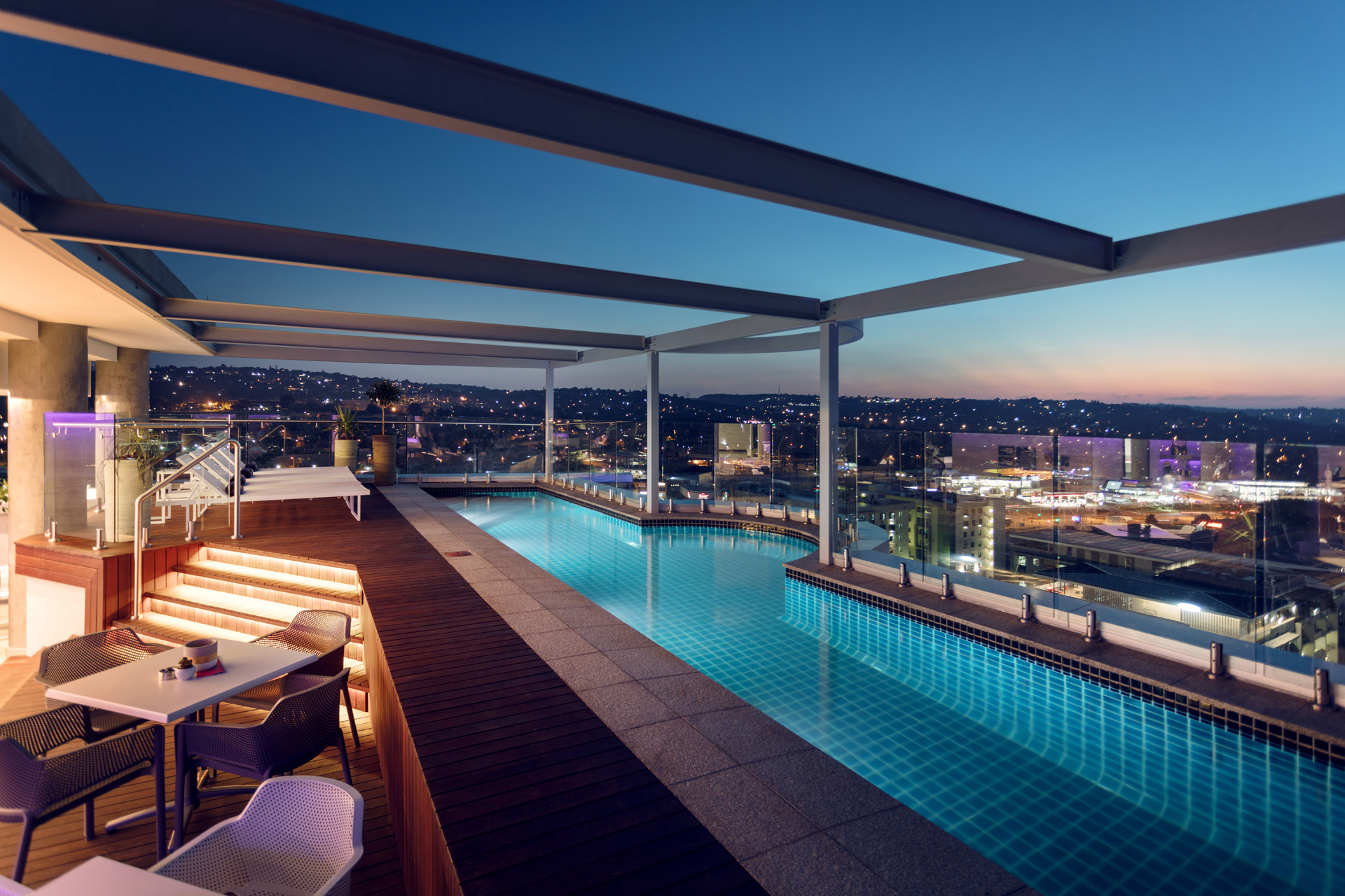 Tsq2h0003 The Maslow Time Square Pool Deck And Solis Bar 5C2a3577f