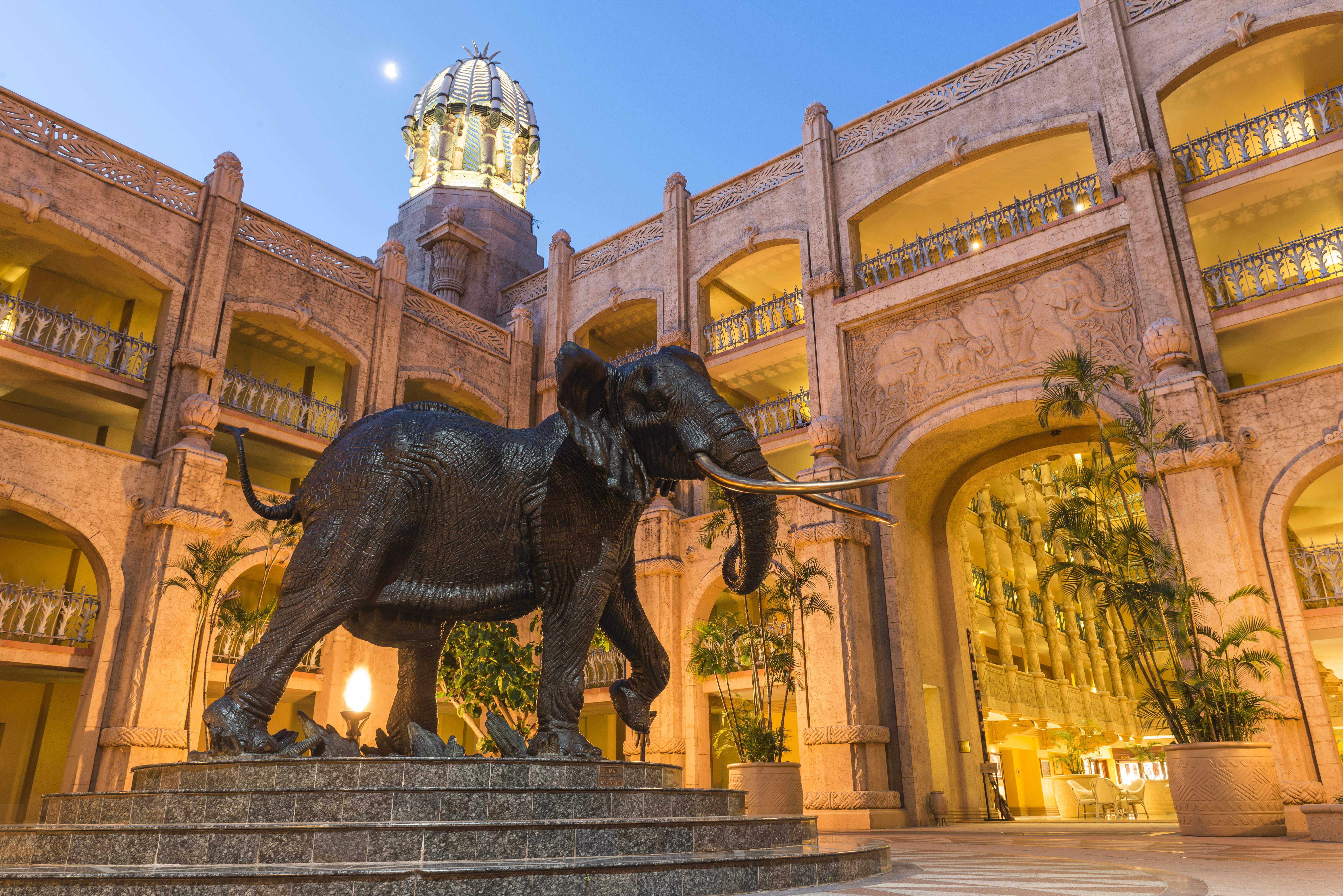 Sun City Palace Shawu Evening