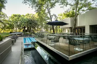 Maslow Pool Lacuna Bistro Patio 7009