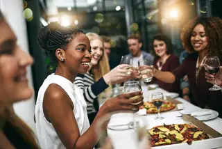 Sun Celebrations Friends Night Out Restaurant Pizza Cheers