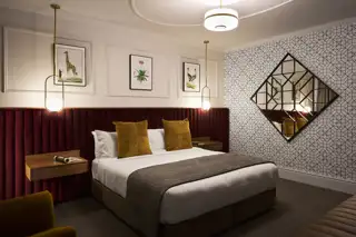 Gran Accommodation Gibson 22