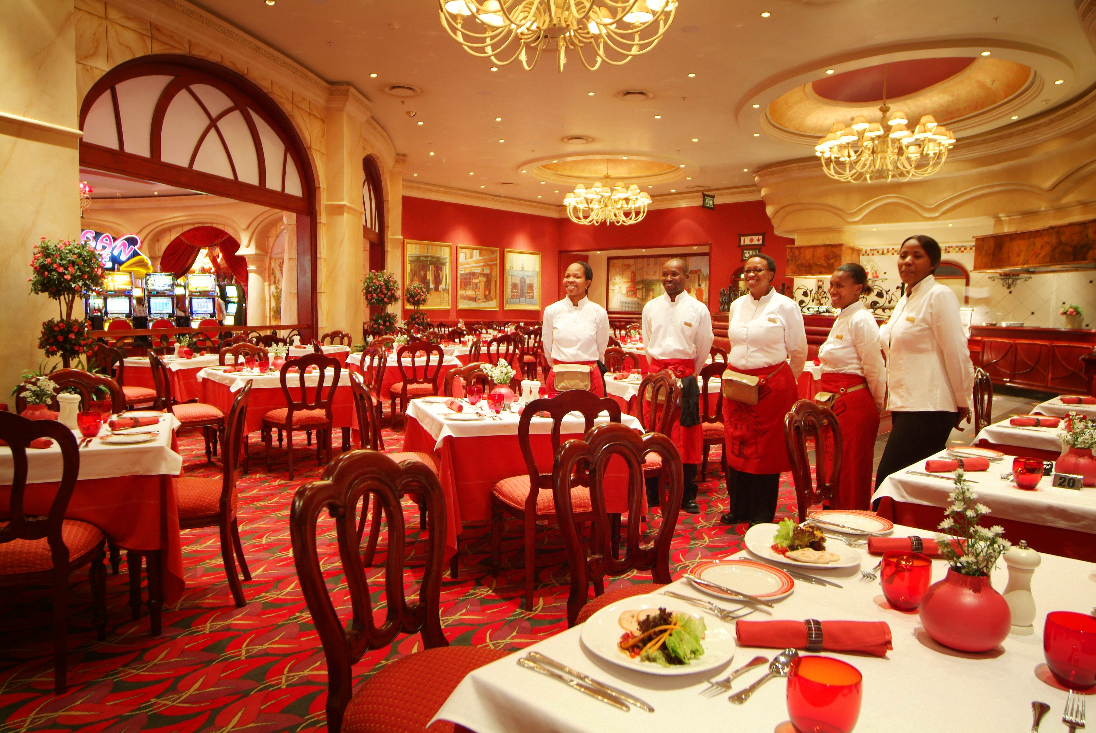 Wind Restaurant Rosies Table Setting Waiters 1