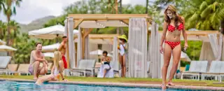 Cabanas Pool 0139