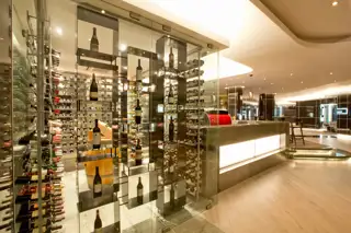Maslow Lacuna Wine Cellar 6998