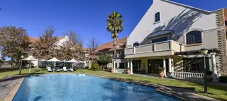 Wind Pool Day Lodge Area