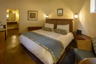 Sun City Bush Bungalows Nyasa King Room 8599 1