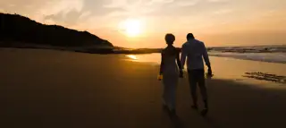 Wcs Activities Beach Walk Coule Walking On Beach Dawn
