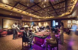 Prive Tables Copy
