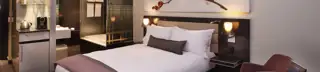 The Maslow Luxury Queen Room 05