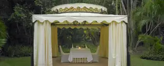 Sun City Conferencing Gazebo 001061