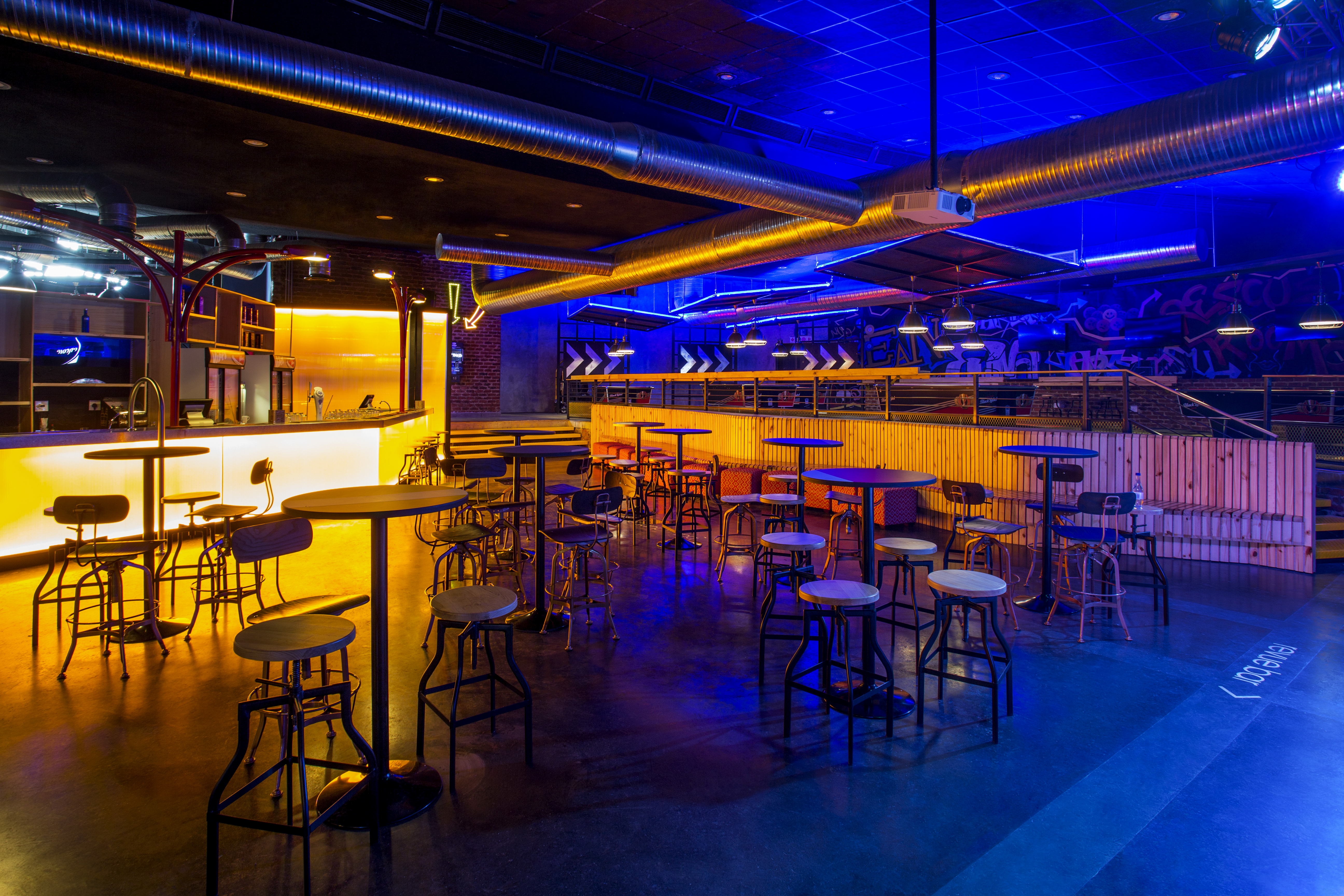 Sun City Soho Vibes Interior