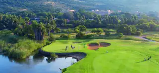 Sun City 17Th Hole Gary Player Country Club Par4 Green 1