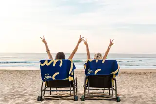 Wild Coast Sun Activities Beach Friends Relaxing On Beach 1