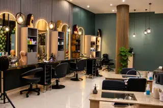 Modern Salon Of Illuminated Arches