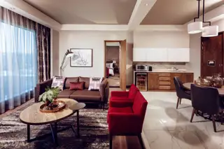 Tsq2f3660 The Maslow Time Square Zenith Suite Lounge Dining Area 5C2a2812ff 1 ZUS