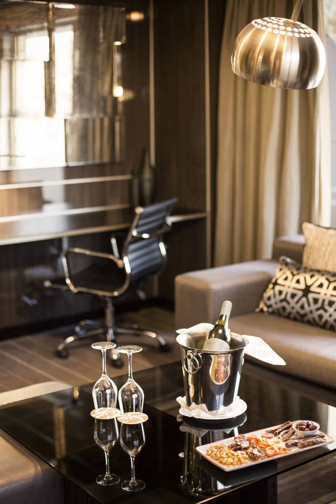 Masl The Maslow Suite With Balcony Lounge Props