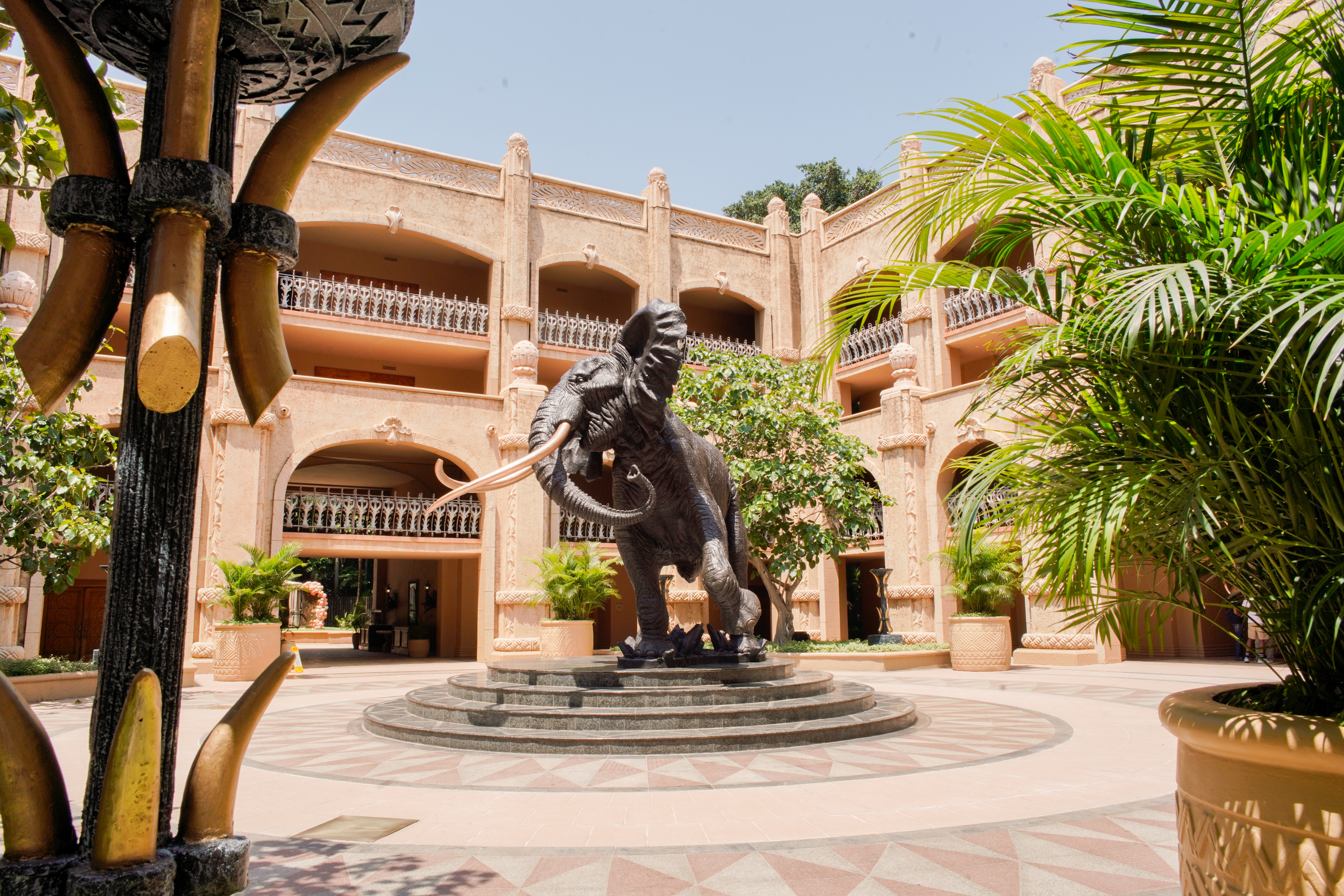 Pala Atrium Courtyard Shawu DM20922
